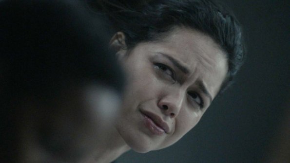 "The Black Forest" -- After Mitch\'s alter ego, Mr. Duncan, attacks the team\'s plane then flees, Jamie, Abe and Max (Robin Thomas) set out to find him and help, on ZOO, Thursday, August 24 (10:00-11:00 PM, ET/PT) on the CBS Television Network. Pictured Alyssa Diaz as Dariela Marzan  Photo: Best Possible Screen Grab /CBSÃÂ©2017 CBS Broadcasting, Inc. All Rights Reserved