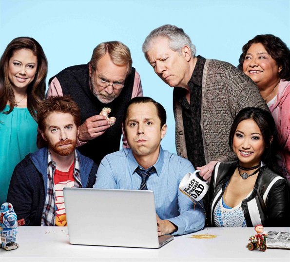 DADS: Cast L-R: Vanessa Lachey, Seth Green, Martin Mull, Giovanni Ribisi, Peter Riegert, Brenda Song and Tonita Castro. DADS premieres Tuesday, Sept. 17 (8:00-8:30 PM ET/PT) on FOX. ©2013 Fox Broadcasting Co. Cr: FOX