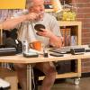 DADS: When David (Peter Riegert) brings bed bugs into Eli's home, he and Eli must live in the office in the &quot;Foul Play&quot; episode of DADS airing Tuesday, Nov. 5 (8:00-8:30 PM ET/PT) on FOX. &#xa9;2013 Fox Broadcasting Co. Cr: Jennifer Clasen/FOX