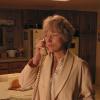 602400_134_hannah_phone