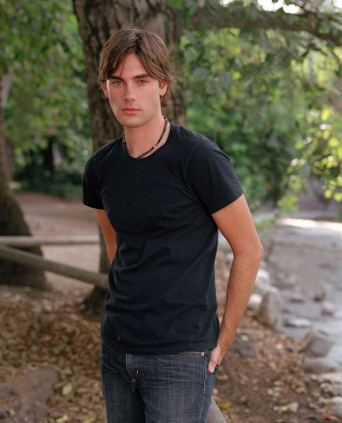 "Charmed"
Pictured: Drew Fuller as Chris Peterson
Photo Credit: 