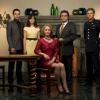 KINGS -- Pictured: (l-r) Sebastian Stan as Jack Benjamin, Allison Miller as Michelle Benjamin, Susanna Thompson as Queen Rose Benjamin, Ian McShane as King Silas Benjamin, Chris Egan as David Shepherd -- NBC Photo: Andrew Eccles