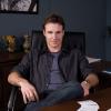 chris_office_083_r1