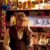 THE FINDER:  Eric Roberts guest-stars as Uncle Shadrack in the &quot;Little Green Men&quot; episode of THE FINDER airing Thursday, Feb. 23 (9:00-10:00 PM ET/PT) on FOX.  &#xa9;2012 Fox Broadcasting Co.  Cr:  Jennifer Clasen/FOX
