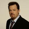 THE RICHES: Eddie Izzard as Wayne Malloy