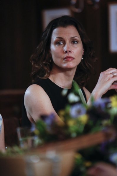 Blue Bloods - Episode 4.22 - Exiles (7)