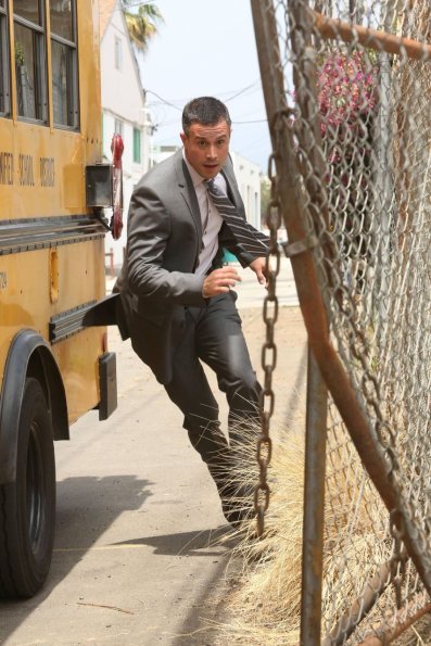 BONES: Freddie Prinze, Jr. guest-stars in the "The Secrets in the Proposal" season premiere episode of BONES airing Monday, Sept. 16 (8:00-9:00 PM ET/PT) on FOX. ©2013 Fox Broadcasting Co. Cr: Patrick McElhenney/FOX BONES: Freddie Prinze, Jr. guest-stars in the "The Secrets in the Proposal" season premiere episode of BONES airing Monday, Sept. 16 (8:00-9:00 PM ET/PT) on FOX. ©2013 Fox Broadcasting Co. Cr: Patrick McElhenney/FOX