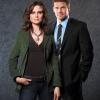 BONES: Emily Deschanel as Dr. Temperence Brennan and David Boreanaz as FBI Special Agent Seeley Booth. BONES premieres Tuesday, Sept. 13 (8:00-9:00 PM ET/PT) on FOX. ™©2005 FOX BROADCASTING COMPANY. Cr: Frank Ockenfels/FOX.  