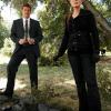 BONES:  Booth (David Boreanaz, L) and Brennan (Emily Deschanel, R) discover the spine of an ex-special forces officer who has been missing in the BONES episode &quot;The Bone That Blew&quot; airing Wednesday, Nov. 26 (8:00-9:00 PM ET/PT) on FOX.  &copy;2008 Fox Broadcasting Co.  Cr:  Greg Gayne/FOX