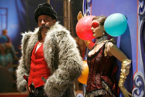BONES: Hoping to find evidence that will lead them to solve the murder of conjoined twin girls, Booth (David Boreanaz, L) and Brennan (Emily Deschanel, R) go undercover in the circus as a knife-throwing team in the BONES episode "Double Trouble in the Panhandle" premiering in its new time period Thursday, Jan. 15 (8:00-9:00 PM ET/PT) on FOX. ©2008 Fox Broadcasting Co. Cr: Greg Gayne/FOX BONES: Hoping to find evidence that will lead them to solve the murder of conjoined twin girls, Booth (David Boreanaz, L) and Brennan (Emily Deschanel, R) go undercover in the circus as a knife-throwing team in the BONES episode "Double Trouble in the Panhandle" premiering in its new time period Thursday, Jan. 15 (8:00-9:00 PM ET/PT) on FOX. ©2008 Fox Broadcasting Co. Cr: Greg Gayne/FOX