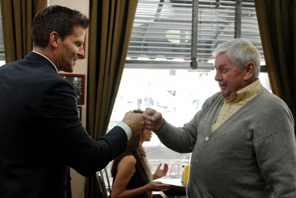 BONES:  Booth (David Boreanaz, L) must make a tough decision about the care of his grandfather Hank (guest star Ralph Waite, R) in the BONES episode &quot;The Foot in the Foreclosure&quot; airing Thursday, Nov. 19 (8:00-9:00 PM ET/PT) on FOX.  &#xa9;2009 Fox Broadcasting Co.  Cr:  Greg Gayne/FOX