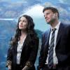 BONES:  Booth (David Boreanaz, R) and marine biologist Dr. Catherine Bryar (guest star Rena Sofer, L) discuss the case of an inspirational speaker whose remains are found in a shark tank in the BONES episode &quot;The Predator in the Pool&quot; airing Thursday, April 22 (8:00-9:00 PM ET/PT) on FOX.  &#xa9;2010 Fox Broadcasting Co.  Cr:  Greg Gayne/FOX