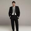 BONES: David Boreanaz as FBI Special Agent Seeley Booth. The fifth season of BONES premieres Thursday, Sept. 17 (8:00-9:00 PM ET/PT) on FOX. ©2009 Fox Broadcasting Co. Cr: Brian Bowen Smith/FOX