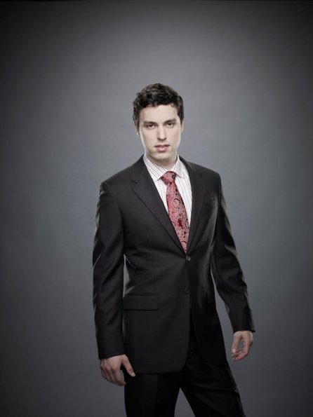 BONES: John Francis Daley as Dr. Lance Sweets in the sixth season of BONES premiering Thursday, Sept. 23 (8:00-9:00 PM ET/PT) on FOX.  ©2010 Fox Broadcasting Co.  Cr:  Brian Bowen Smith/FOX