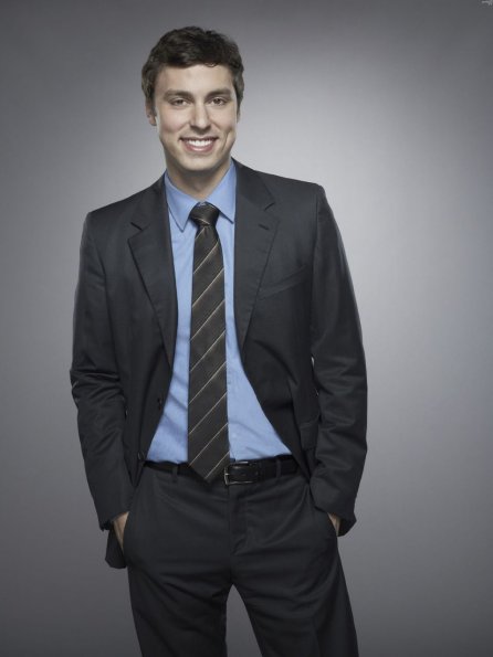 BONES:  John Francis Daley returns as Dr. Lance Sweets in the season seven premiere of BONES airing Thursday, Nov. 3 (9:00-10:00 ET/PT) on FOX.  &#xa9;2011 Fox Broadcasting Co. Cr:  Justin Stephens/FOX