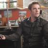 BREAKING IN:  Cameron (Bret Harrison) prepares the team to go undercover at Comic-Con in the "Take the Movie and Run" episode of BREAKING IN airing Wednesday, April 27 (9:30-10:00 PM ET/PT) on FOX.  ©2011 Fox Broadcasting Co.  Cr:  Jordin Althaus/FOX