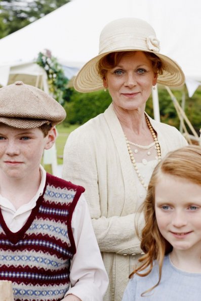 Downton Abbey - Episode 4.08 - Promotional Photos (53)