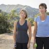 Kathleen Rose Perkins as Carol and Tamsin Greig as Beverly Lincoln in Episodes (Season 4, episode 1) - Photo: Greg Gayne/SHOWTIME - Photo ID: episodes_401_0579