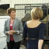Tamsin Greig as Beverly Lincoln and Kathleen Rose Perkins as Carol in Episodes (Season 4, episode 8) - Photo: Des Willie/SHOWTIME - Photo ID: episodes_408_5152