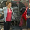 Tamsin Greig as Beverly Lincoln and Kathleen Rose Perkins as Carol in Episodes (Season 4, episode 8) - Photo: Des Willie/SHOWTIME - Photo ID: episodes_408_5231