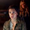 falling-skies-102_12_seychelle-gabriel_ph-ken-woroner_18776_003_1200_r