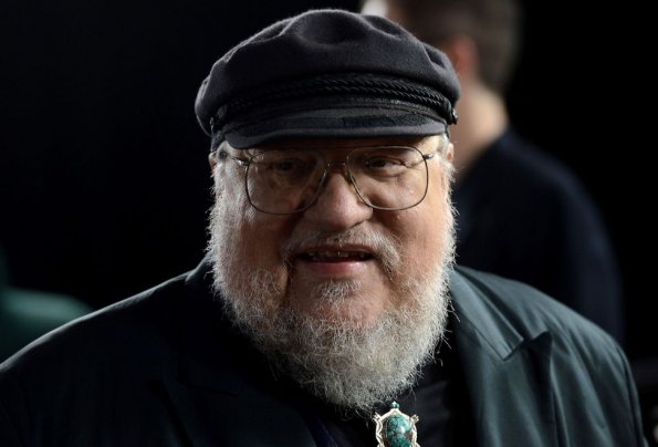 Premiere HBO Game Thrones Season 3 Red Carpet LgzvInqIrlfx