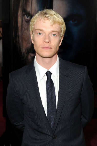 Premiere HBO Game Thrones Season 3 Red Carpet vnm4AWqzSPCx
