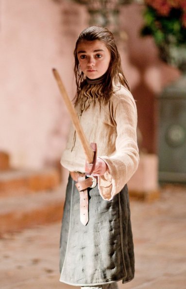 arya-with-sword-1-