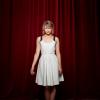 gl_11_dianna_agron_red_2155dj1