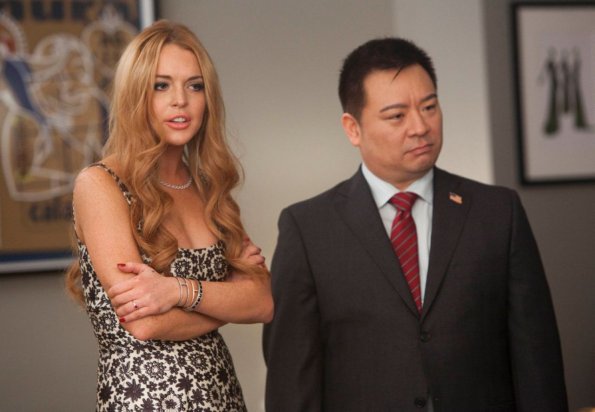 GLEE: Nationals judges Lindsay Lohan (guest-starring as herself, L) and Martin (guest star Rex Lee, R) have a discussion in the second hour of a special two-hour "Props/Nationals" episode of GLEE airing Tuesday, May 15 (8:00-10:00 PM ET/PT) on FOX. ©2012 Fox Broadcasting Co. Cr: Adam Rose/FOX GLEE: Nationals judges Lindsay Lohan (guest-starring as herself, L) and Martin (guest star Rex Lee, R) have a discussion in the second hour of a special two-hour "Props/Nationals" episode of GLEE airing Tuesday, May 15 (8:00-10:00 PM ET/PT) on FOX. ©2012 Fox Broadcasting Co. Cr: Adam Rose/FOX