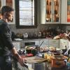 Hart of Dixie -- "Kablang" -- Image Number: HA401b_0089b.jpg -- Pictured (L-R): Wilson Bethel as Wade and Rachel Bilson as Dr. Zoe Hart -- Photo: Patrick Wymore/The CW -- ÃÂ© 2014 The CW Network, LLC. All rights reserved.
