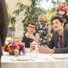 Valorie Curry as Kelsey and Ben Schwartz as Clyde Oberholtz in House of Lies (Season 4, Episode 5). - Photo: Michael Desmond/SHOWTIME - Photo ID: HOUSEOFLIES_405_2527.R