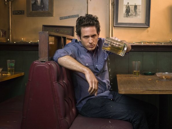 IT'S ALWAYS SUNNY IN PHILADELPHIA -- Pictured: Glenn Howerton as Dennis Reynolds -- CR: Joey L./FX