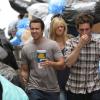 IT'S ALWAYS SUNNY IN PHILADELPHIA The Gang Recycles Their Trash - Episode 1 (Airs Thursday, October 18, 10:00 pm e/p) -- Pictured: (L-R) Rob McElhenney as Mac, Kaitlin Olson as Dee Reynolds, Glenn Howerton as Dennis Reynolds -- CR: Patrick McElhenney/FX