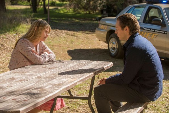 JUSTIFIED -- Peace of Mind -- Episode 12 (Airs Tuesday, March 26, 10:00 pm e/p) -- Pictured: Lindsay Pulsipher as Cassie, Jacob Pitts as Deputy U.S. Marshal Tim Gutterson -- CR: Prashant Gupta/FX