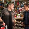 JUSTIFIED -- Kill the Messenger -- Episode 506 (Airs Tuesday, February 11, 10:00 pm e/p) -- Pictured: (L-R)  Michael Rapaport as Darryl Crowe, Jr., Timothy Olyphant as Deputy U.S. Marshal Raylan Givens -- CR: Prashant Gupta/FX