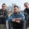 JUSTIFIED -- Whistle Past the Graveyard -- Episode 508 (Airs Tuesday, March 4, 10:00 pm e/p -- Pictured: (L-R)  Damon Herriman as Dewey Crowe, A.J. Buckley as Danny Crowe, Michael Rapaport as Daryl Crowe, Jr. -- CR: Prashant Gupta/FX