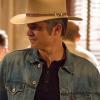 JUSTIFIED -- "Burned" -- Episode 609 (Airs Tuesday, March 17, 10:00 pm e/p) -- Pictured: Timothy Olyphant as Deputy U.S. Marshal Raylan Givens -- CR: Prashant Gupta/FX