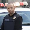 Episode 16.04 - Holden's Manifesto