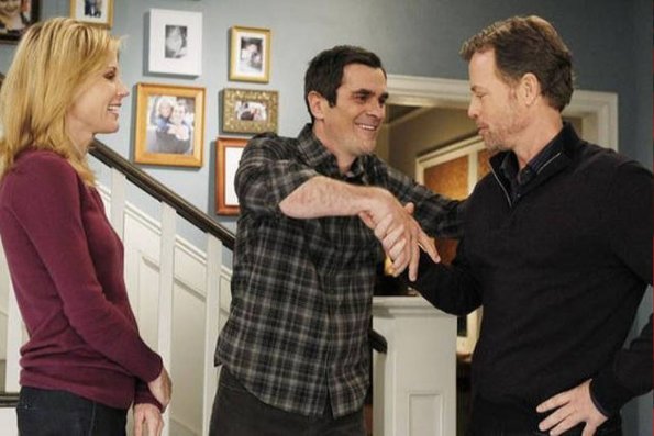 Modern-Family-Episode-3.14-%93Me-Jealous%94-Promotional-Photos-5