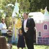 Modern Family - Episode 5.03 - Larry's Wife - Promotional Photos (11)