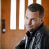 "Warriors of Peace" -  Pictured: Chris O\'Donnell (Special Agent G. Callen). Callen pursues every alternative when the Diplomatic Security Service apprehends his father, Nikita Aleksandr Reznikov (Daniel J. Travanti), as part of an exchange for two American photographers being held hostage in Iran, on NCIS: LOS ANGELES, Sunday, March 25 (9:00-10:00 PM, ET/PT) on the CBS Television Network. Photo: Bill Inoshita/CBS ÃÂ©2018 CBS Broadcasting, Inc. All Rights Reserved.