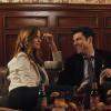 NEW GIRL:  Schmidt (Max Greenfield, R) tries to win over a beautiful woman (guest star Brooklyn Decker, L) at the bar in the &quot;Cooler&quot; episode of NEW GIRL airing Tuesday, Jan. 29 (9:00-9:30 PM ET/PT) on FOX. &#xa9;2012 Fox Broadcasting Co.  Cr: Ray Mickshaw/FOX