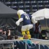 004_dule-hill-as-santa-barbara-seabirds-mascot-sammy-for-psych-filming-in-nat-bailey-stadium-in-vancouve