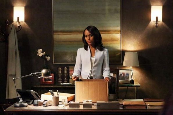 scandal-season-2-episode-22-white-hats-back-on-7