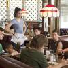 Cameron Monaghan as Ian Gallagher, Brandon/Brenden Sims as Liam Gallagher, Emmy Rossum as Fiona Gallagher, Jeremy Allen White as Lip Gallagher,  William H. Macy as Frank Gallagher, Ethan Cutkosky as Carl Gallagher and Emma Kenney as Debbie Gallagher in Shameless (Season 5, episode 1) - Photo: Cliff Lipson/SHOWTIME - Photo ID: shameless_501_03366