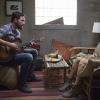 Steve Kazee as Gus and Emmy Rossum as Fiona Gallagher in Shameless (Season 5, episode 3) - Photo: Cliff Lipson/SHOWTIME - Photo ID: shameless_503_4042