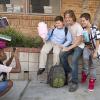 Kellen Michael as Chuckie, William H. Macy as Frank Gallagher and Ethan Cutkosky as Carl Gallagher in Shameless (Season 5, episode 7) - Photo: Cliff Lipson/SHOWTIME - Photo ID: shameless_507_2829