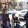 Emma Kenney as Debbie Gallagher and Emmy Rossum as Fiona Gallagher in Shameless (Season 6, episode 6) - Photo: Cliff Lipson/SHOWTIME - Photo ID: shameless_606_2572
