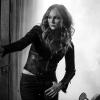 SONS OF ANARCHY -- Pictured: Drea De Matteo as Wendy Case. CR: James Minchin/FX